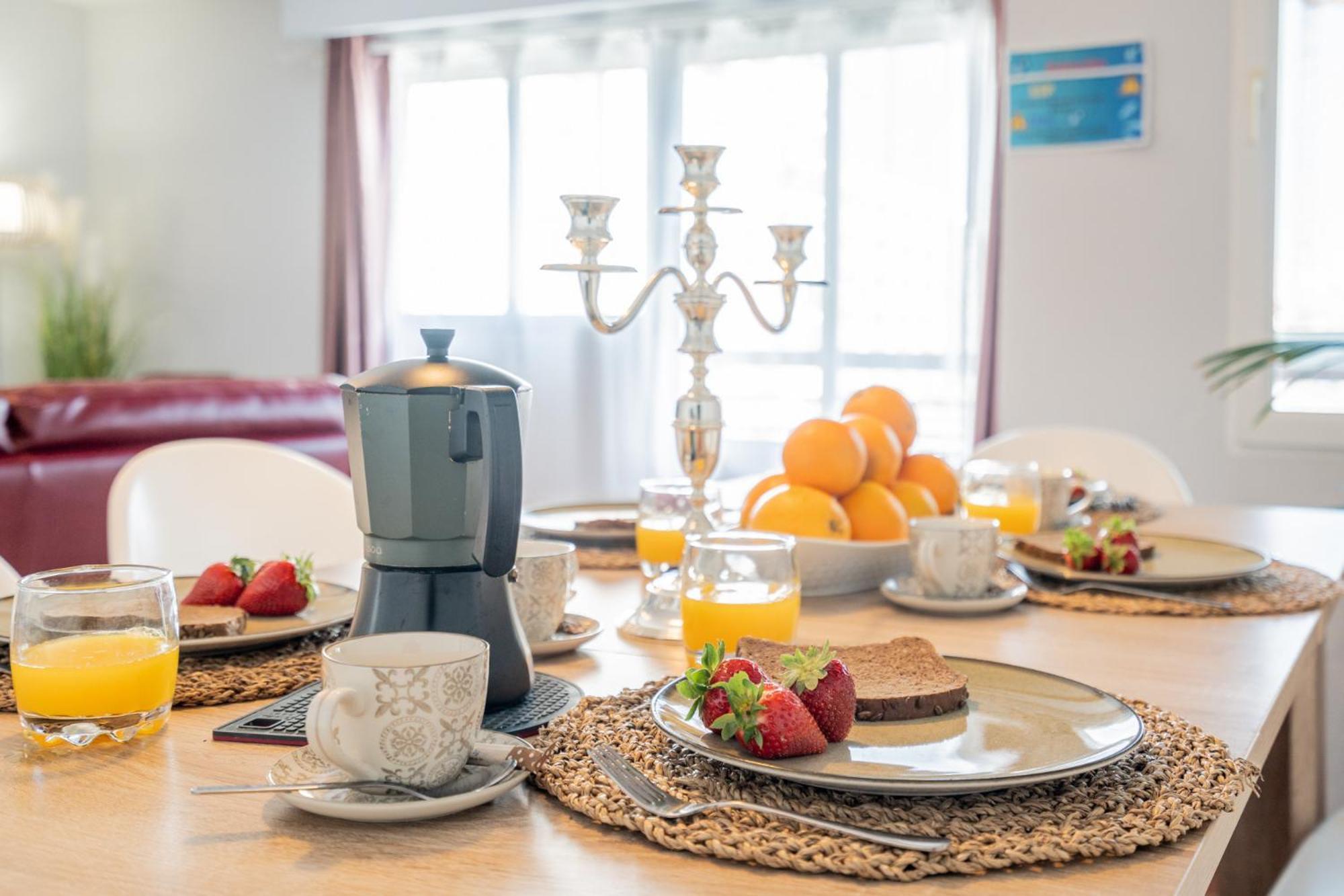 Apartamento Familiar En Avenida Del Puerto Валенсия Экстерьер фото