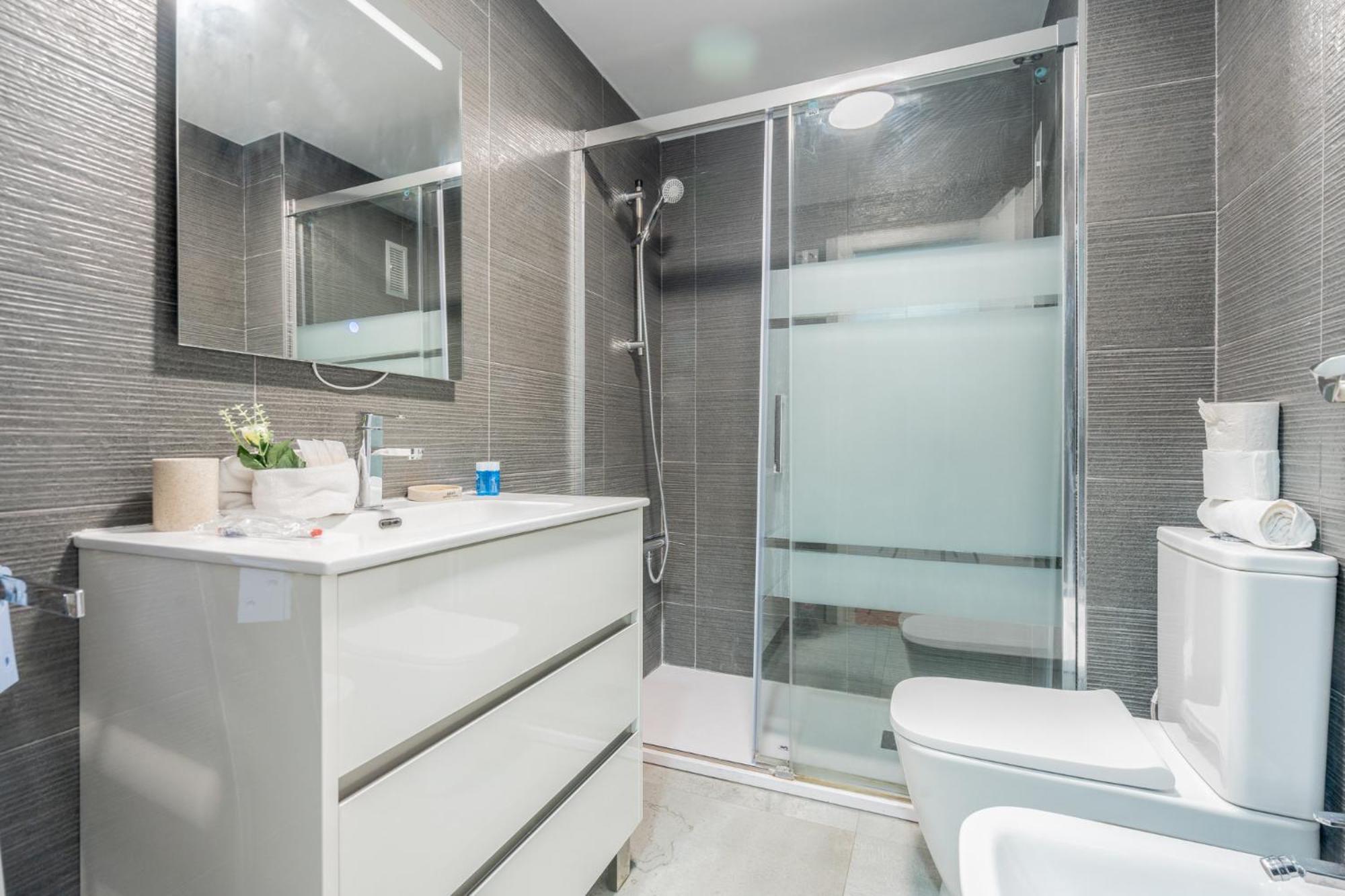 Apartamento Familiar En Avenida Del Puerto Валенсия Экстерьер фото