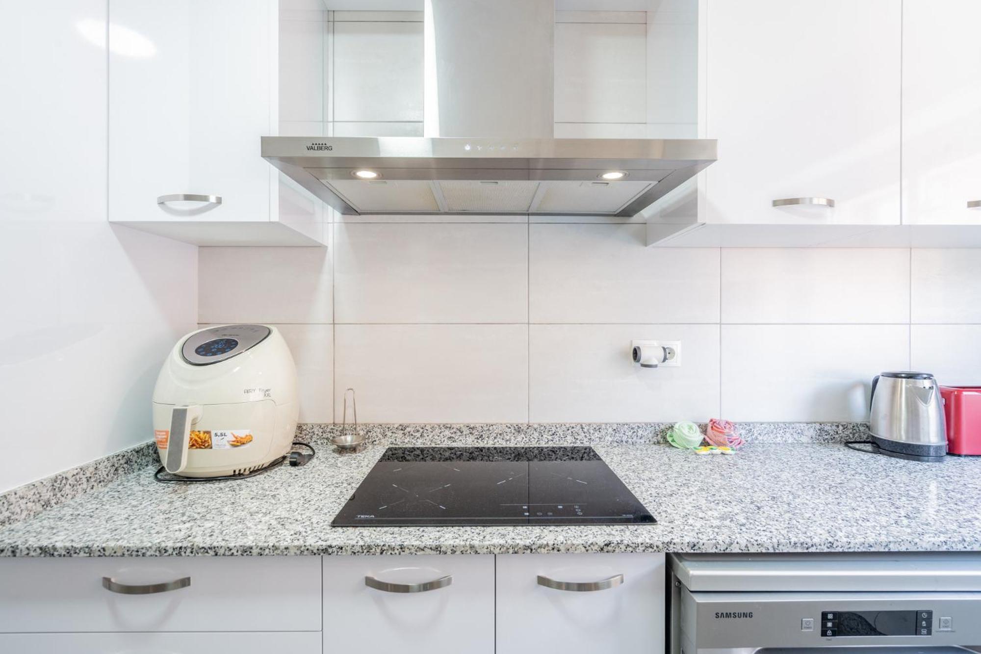 Apartamento Familiar En Avenida Del Puerto Валенсия Экстерьер фото